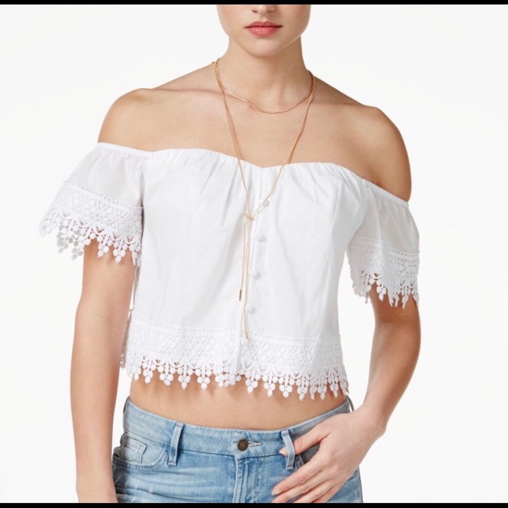 Guess cold shoulder crop top